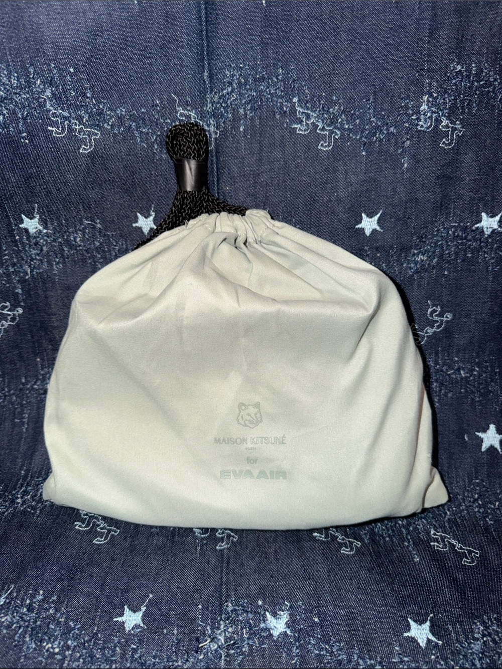 Maison Kitsune x EVA Air Business Class Amenity Kit & Pajama set NEW